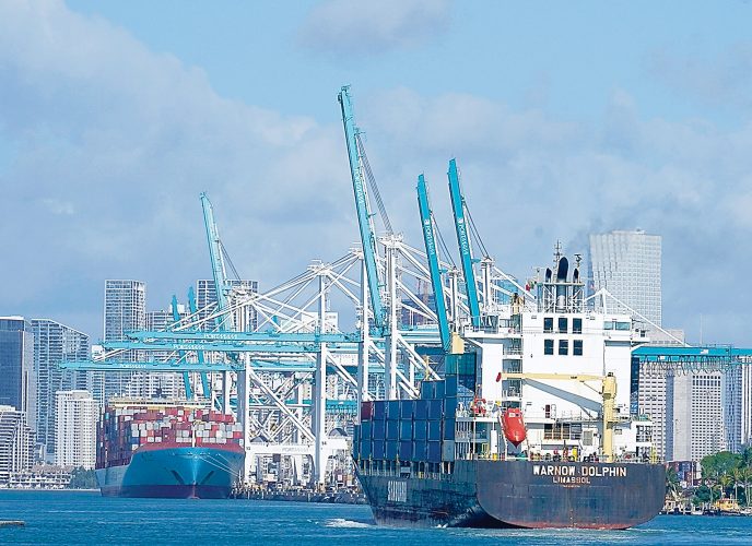 Shipping snags spur firms to mull retreat from China